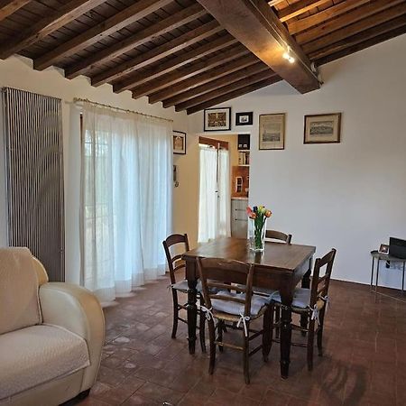 Apartmán Casina Rossa Tavarnuzze Exteriér fotografie