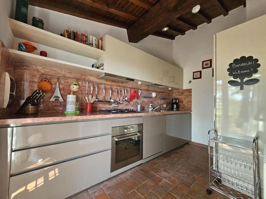 Apartmán Casina Rossa Tavarnuzze Exteriér fotografie